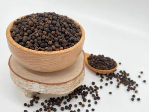 Black Pepper Steam Sterilized 5MM Bold